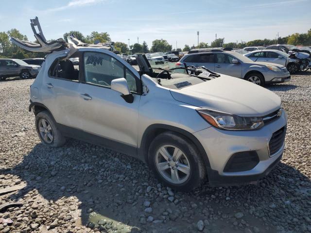 Photo 4 from auction – 2020 CHEVROLET TRAX LS with VIN 3GNCJKSB0LL323239