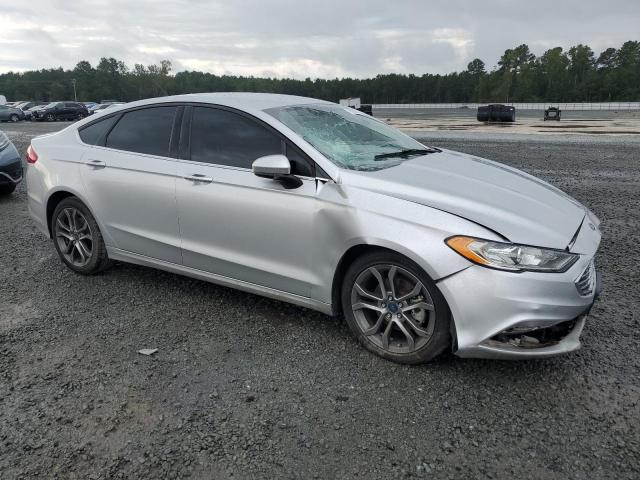 Photo 4 from auction – 2017 FORD FUSION S with VIN 3FA6P0G74HR339015