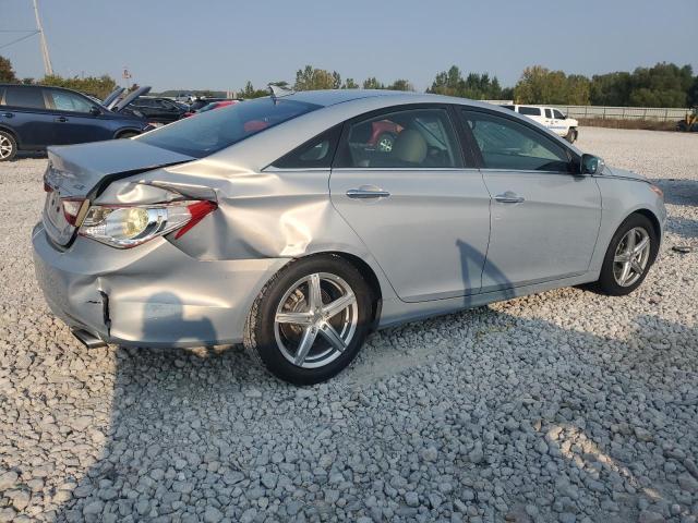 Photo 3 from auction – 2011 HYUNDAI SONATA SE with VIN 5NPEC4AB2BH302495