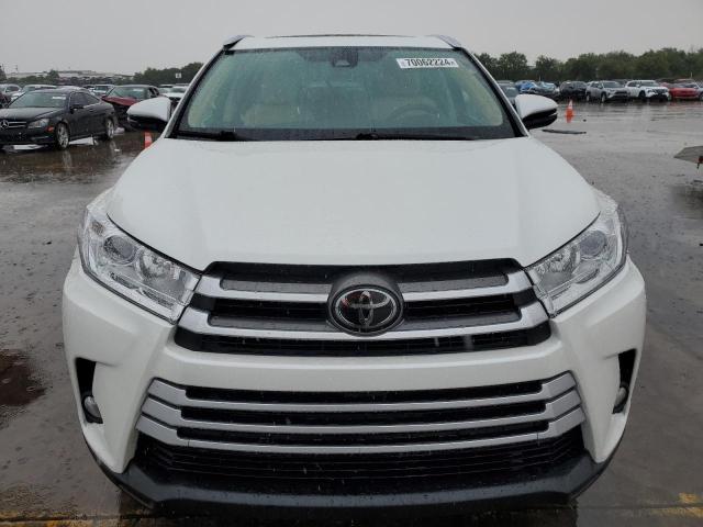 Photo 5 from auction – 2017 TOYOTA HIGHLANDER with VIN 5TDKZRFH7HS518762