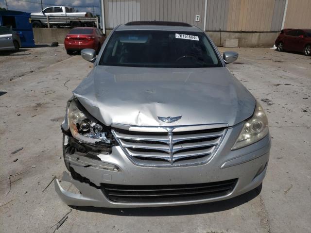 Photo 5 from auction – 2009 HYUNDAI GENESIS 4. with VIN KMHGC46F89U032205