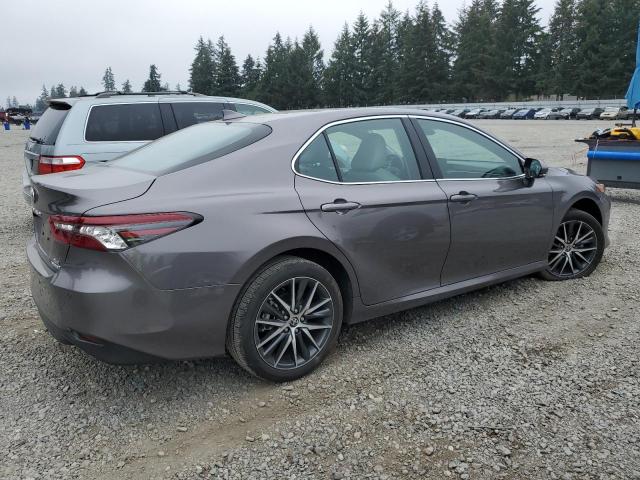 Photo 3 from auction – 2024 TOYOTA CAMRY XLE with VIN 4T1F31AK2RU624651