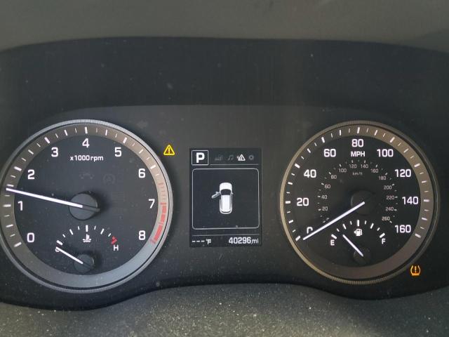 Photo 9 from auction – 2017 HYUNDAI TUCSON SE with VIN KM8J23A49HU336554