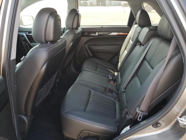 Photo 10 from auction – 2015 KIA SORENTO SX with VIN 5XYKWDA75FG556639