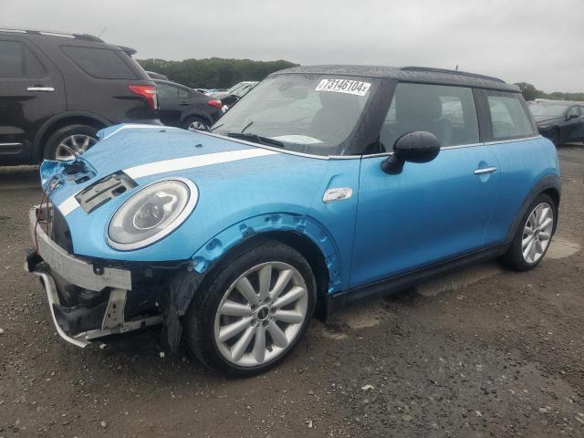 MINI COOPER S 2017 with VIN WMWXP7C55H3B93816 - Photo from auction