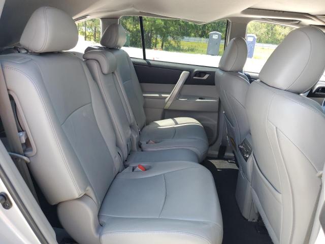 Photo 11 from auction – 2011 TOYOTA HIGHLANDER with VIN 5TDZK3EH1BS028746