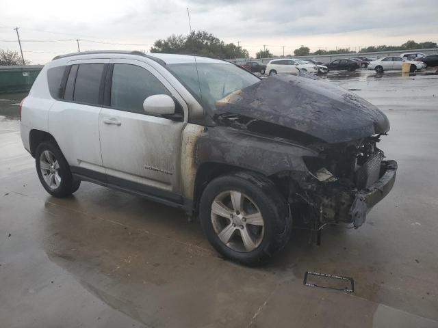 Photo 4 from auction – 2016 JEEP COMPASS LA with VIN 1C4NJDEB5GD645895