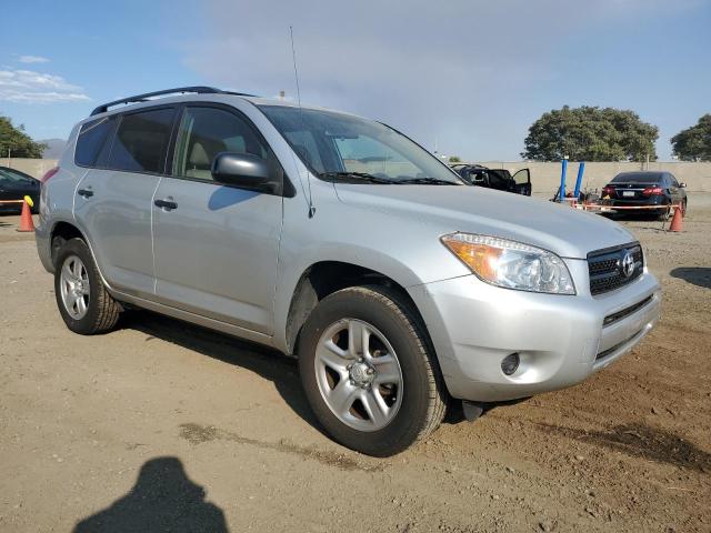 Photo 4 from auction – 2006 TOYOTA RAV4 with VIN JTMZD33V866004274