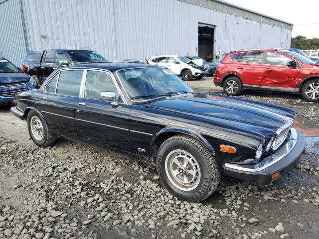 Foto 4 de la subasta – 1986 JAGUAR XJ6 con VIN SAJAV1341GC458926
