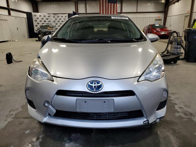 Photo 5 from auction – 2012 TOYOTA PRIUS C with VIN JTDKDTB38C1006875