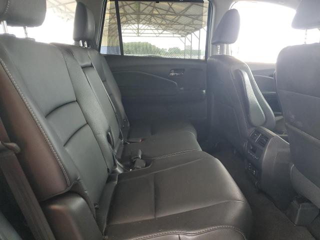 Photo 11 from auction – 2016 HONDA PILOT TOUR with VIN 5FNYF5H96GB057056