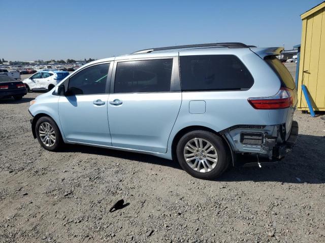Photo 2 from auction – 2015 TOYOTA SIENNA XLE with VIN 5TDYK3DC9FS549270