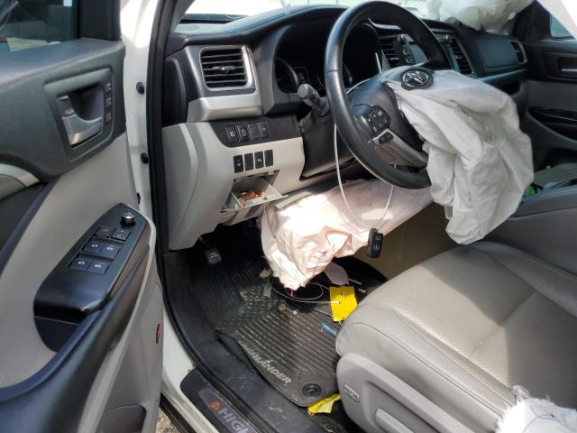 Photo 8 from auction – 2018 TOYOTA HIGHLANDER with VIN 5TDYZRFH6JS267278