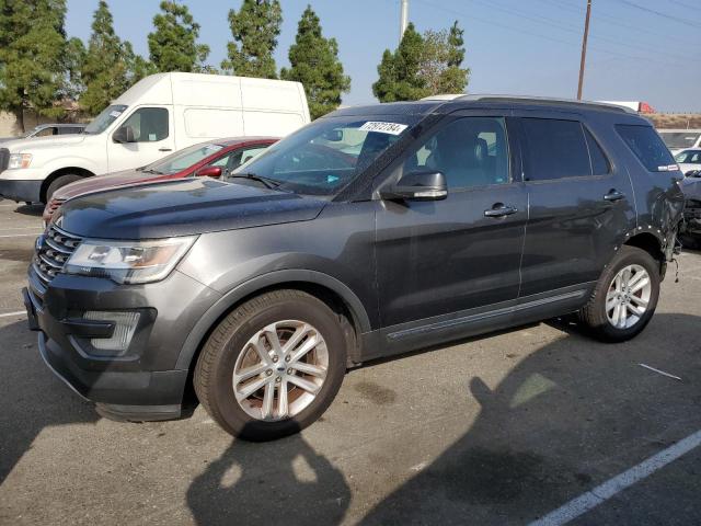 FORD EXPLORER X 2017 مع رقم تعريف المركبة 1FM5K7D89HGB53595 - صورة من المزاد