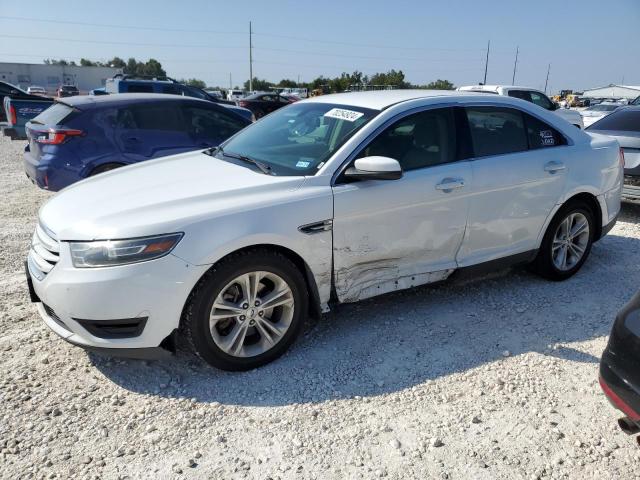 FORD TAURUS SEL 2015 with VIN 1FAHP2E82FG104990 - Photo from auction