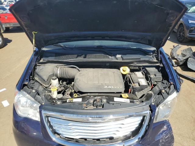 Photo 12 from auction – 2015 CHRYSLER TOWN & COU with VIN 2C4RC1CGXFR522405