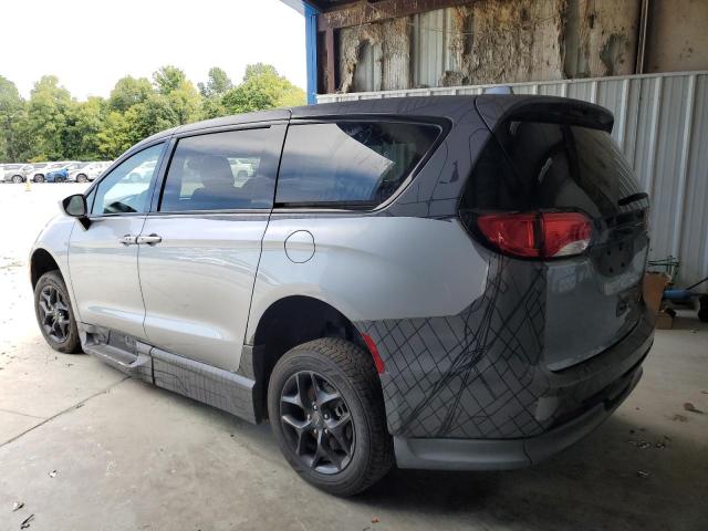 Photo 2 from auction – 2019 CHRYSLER PACIFICA T with VIN 2C4RC1FG4KR681118