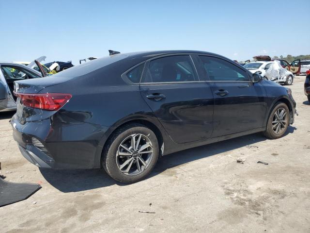 Photo 3 from auction – 2023 KIA FORTE LX with VIN 3KPF24AD2PE627846