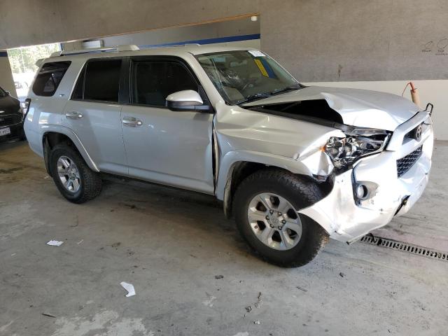 Photo 4 from auction – 2014 TOYOTA 4RUNNER SR with VIN JTEZU5JR7E5067321