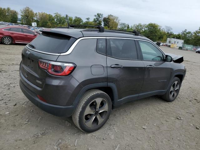 Photo 3 from auction – 2017 JEEP COMPASS LA with VIN 3C4NJDBB4HT628795