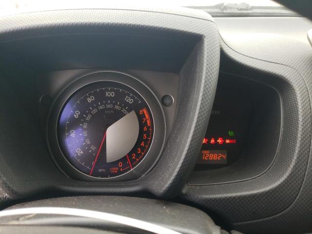 Фото 9 с аукциона – 2011 TOYOTA SCION XD с VIN JTKKU4B41B1009137