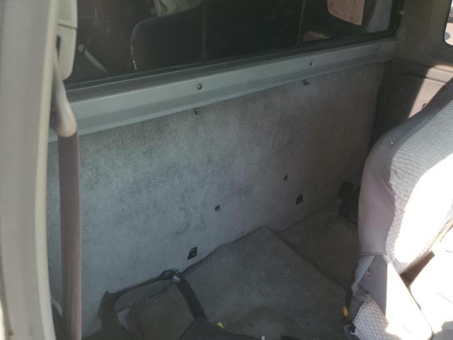Photo 10 from auction – 2000 NISSAN FRONTIER K with VIN 1N6DD26S8YC308406