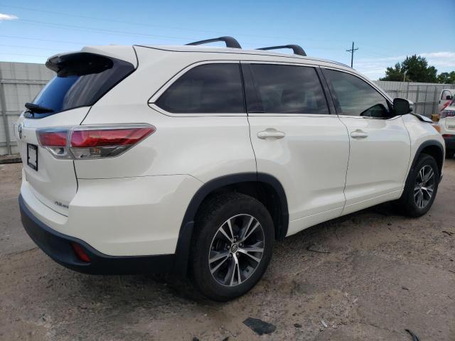 Photo 3 from auction – 2016 TOYOTA HIGHLANDER with VIN 5TDJKRFH5GS505801