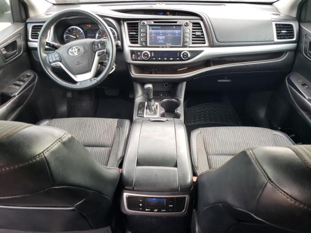 Photo 8 from auction – 2016 TOYOTA HIGHLANDER with VIN 5TDBKRFHXGS302603