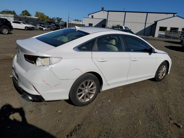 Photo 3 from auction – 2019 HYUNDAI SONATA SE with VIN 5NPE24AF2KH817583