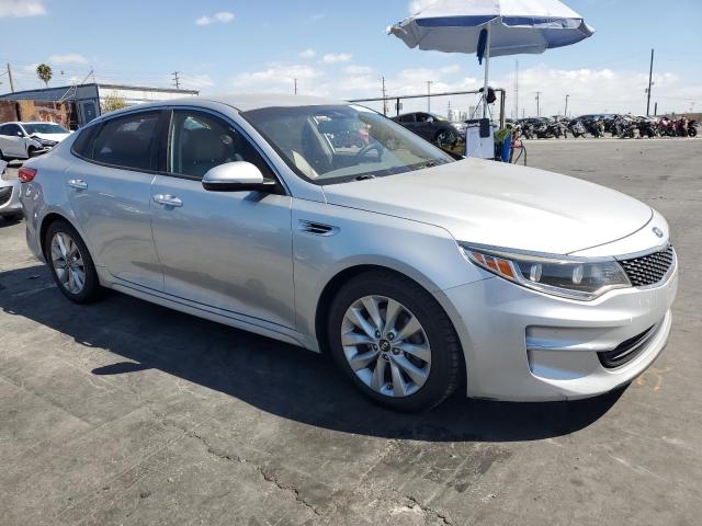 Photo 4 from auction – 2016 KIA OPTIMA EX with VIN 5XXGU4L39GG055149