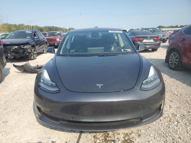 Photo 5 from auction – 2018 TESLA MODEL 3 with VIN 5YJ3E1EBXJF066007