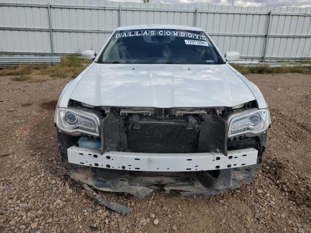 Photo 5 from auction – 2017 CHRYSLER 300 LIMITE with VIN 2C3CCARG5HH545004