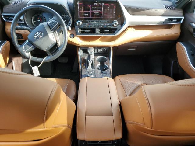 Photo 8 from auction – 2021 TOYOTA HIGHLANDER with VIN 5TDFZRBH2MS079360
