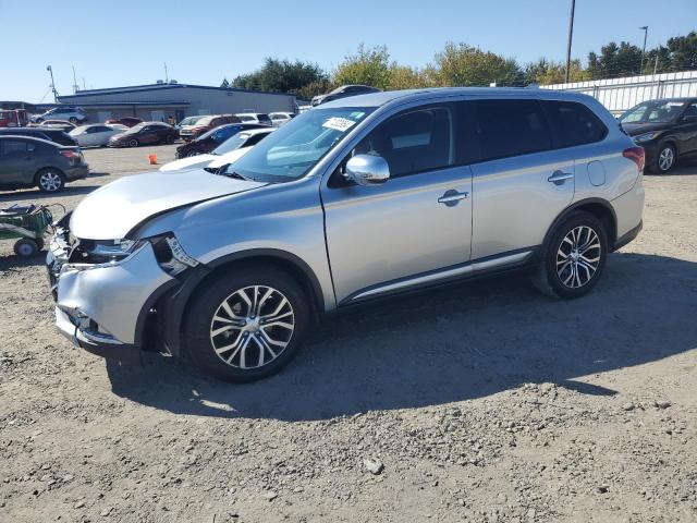 MITSUBISHI OUTLANDER 2018 with VIN JA4AD2A38JZ015575 - Photo from auction
