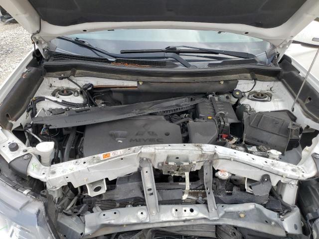 Photo 12 from auction – 2018 MITSUBISHI OUTLANDER with VIN JA4AD3A37JZ037752