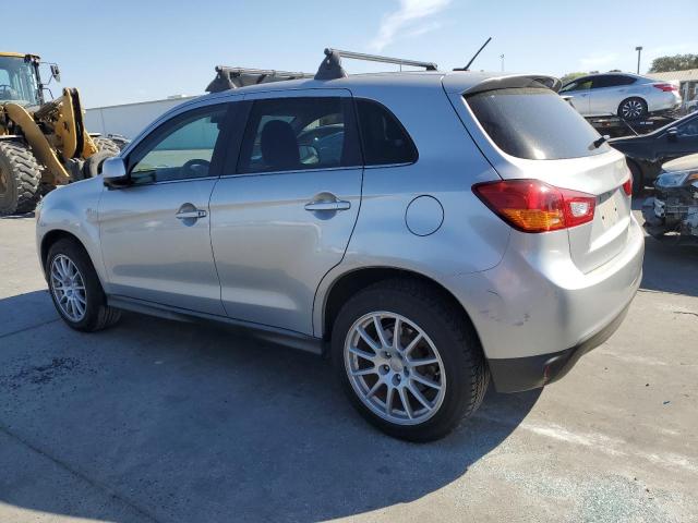 Photo 2 from auction – 2013 MITSUBISHI OUTLANDER with VIN 4A4AR4AU5DE001018