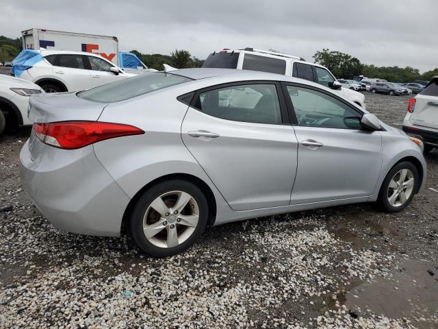 Photo 3 from auction – 2011 HYUNDAI ELANTRA GL with VIN 5NPDH4AE7BH007304