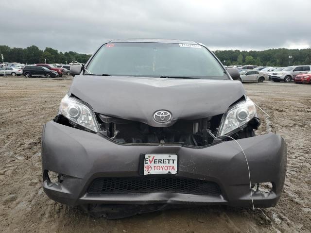Photo 5 from auction – 2012 TOYOTA SIENNA LE with VIN 5TDKK3DC7CS232671