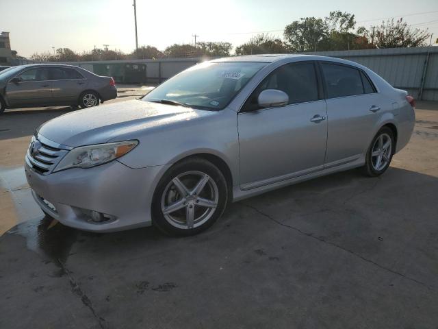 TOYOTA AVALON BAS 2011 مع رقم تعريف المركبة 4T1BK3DB4BU425390 - صورة من المزاد