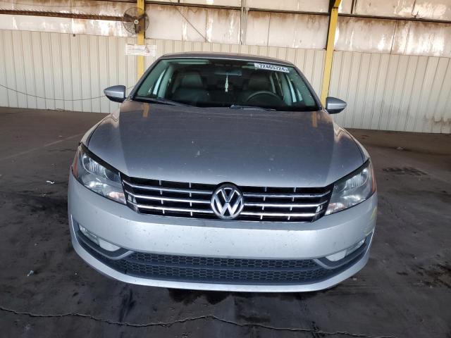 Photo 5 from auction – 2012 VOLKSWAGEN PASSAT SEL with VIN 1VWCN7A38CC105952