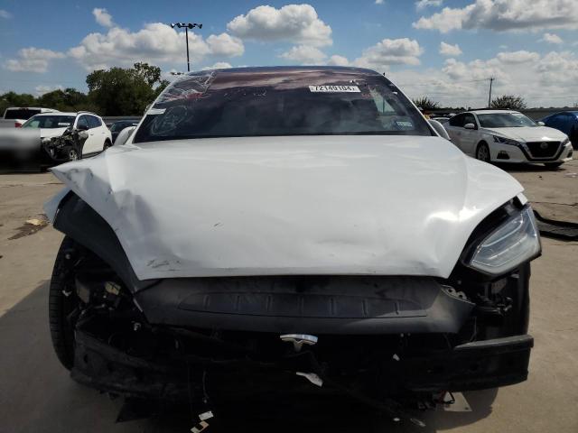 Photo 5 from auction – 2018 TESLA MODEL X with VIN 5YJXCAE20JF112371
