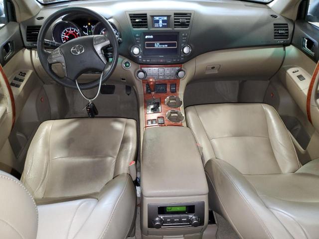 Photo 8 from auction – 2010 TOYOTA HIGHLANDER with VIN 5TDDK3EH2AS038257