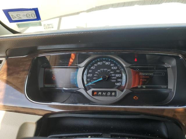 Photo 9 from auction – 2017 FORD TAURUS LIM with VIN 1FAHP2F88HG123478