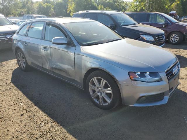 Zdjęcie 4 z aukcji – 2010 AUDI A4 PREMIUM z VIN WAUSFAFL8AA038633