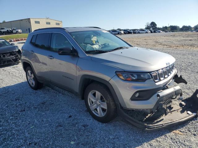 Снимка 4 от търг – 2022 JEEP COMPASS LA с VIN 3C4NJDBB8NT221879