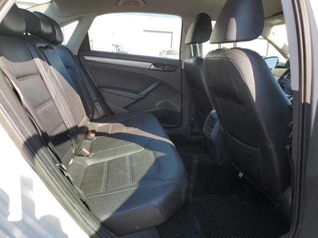 Photo 10 from auction – 2014 VOLKSWAGEN PASSAT S with VIN 1VWAT7A31EC096687