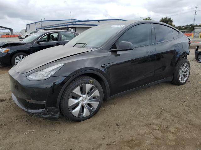 TESLA MODEL Y 2023 with VIN 7SAYGDEE3PA034200 - Photo from auction
