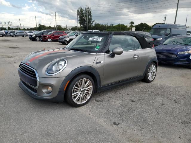 MINI COOPER 2017 with VIN WMWWG5C55H3C19816 - Photo from auction