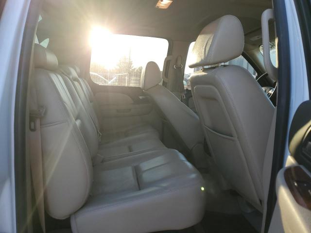 Photo 11 from auction – 2007 CHEVROLET AVALANCHE with VIN 3GNEC120X7G281236