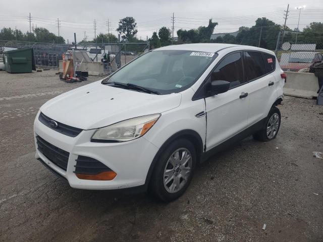 FORD ESCAPE S 2014 с VIN 1FMCU0F70EUD17391 - Фото с аукциона